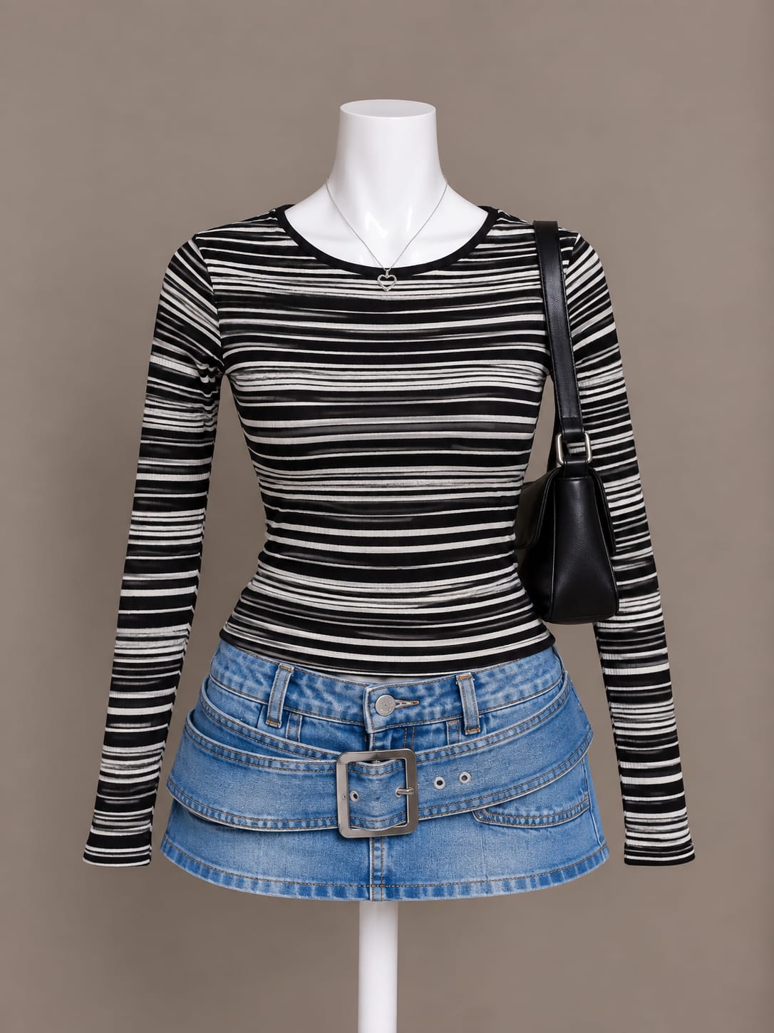 Black and White Top
