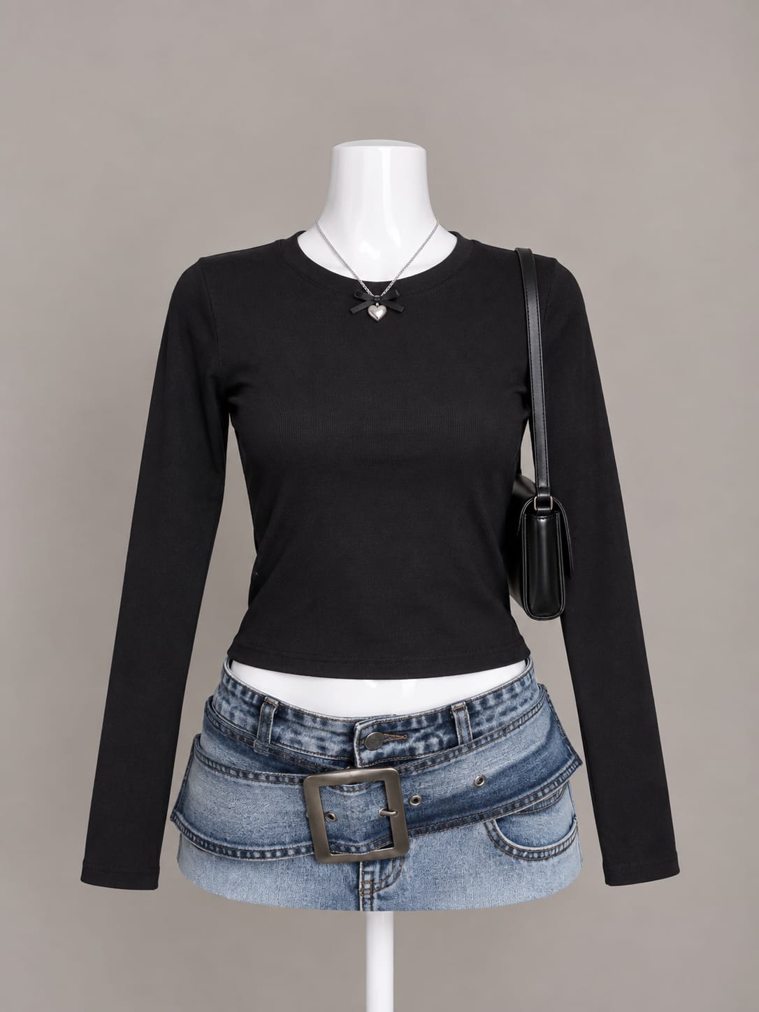 Black Long Sleeve Crop Top