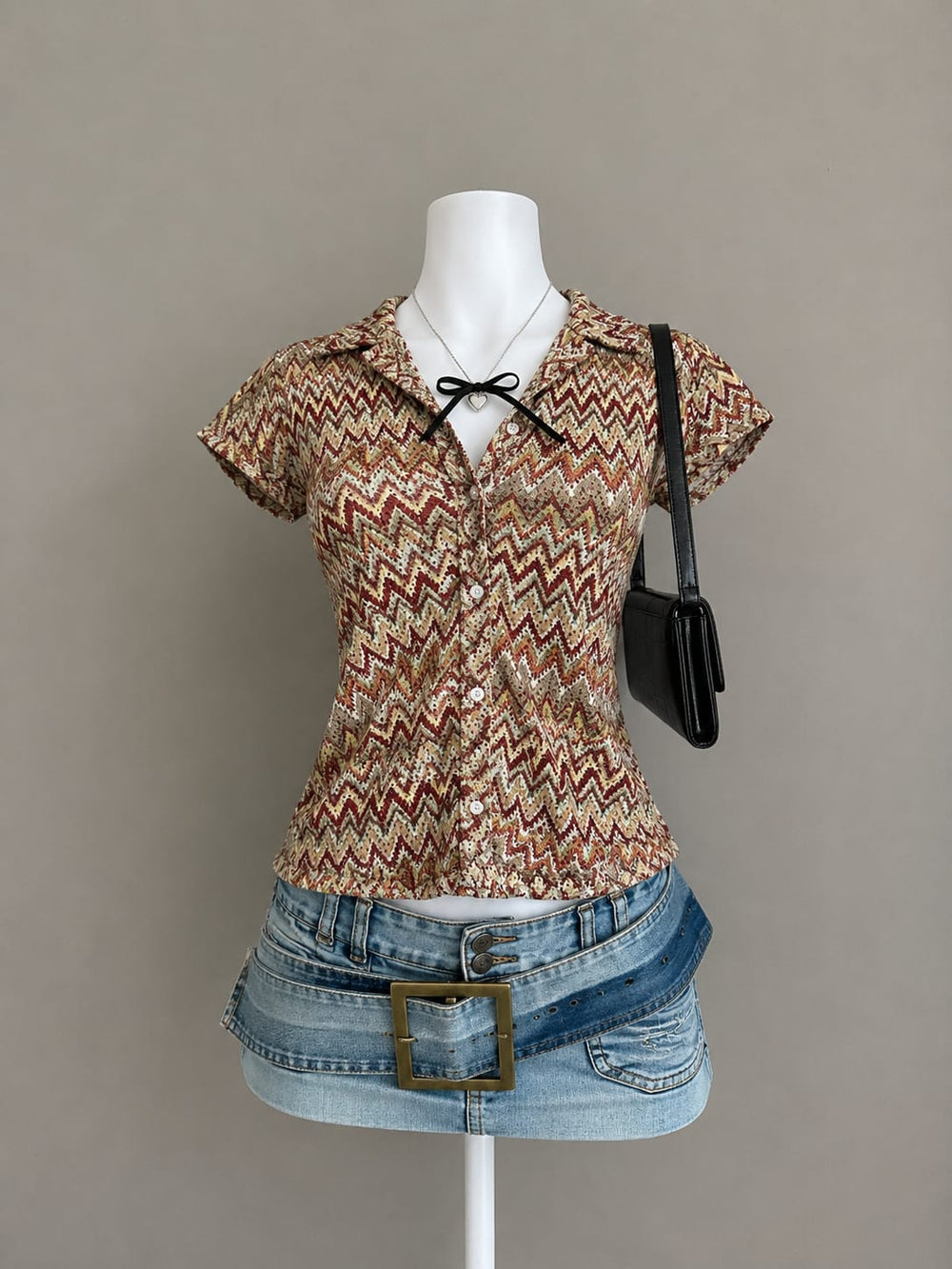 Brown Rust Cream Chevron Zigzag Knit Print Shirt Collar Button Front Short Sleeve Fitted Top