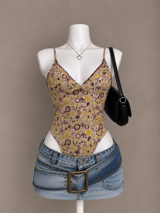 Beige retro floral print V-neck spaghetti strap bodysuit – front view on mannequin
