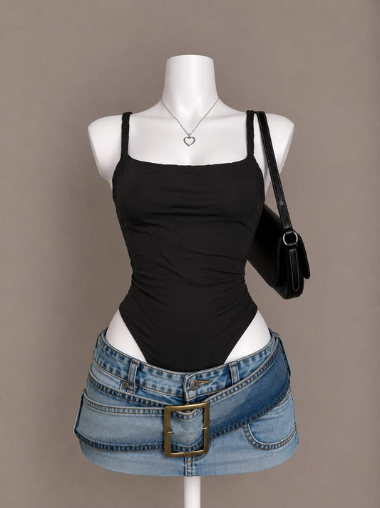 Black square neck ruched bodysuit – front view on mannequin