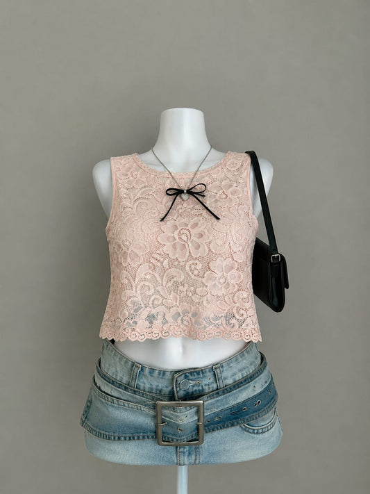 Blush Pink Floral Lace Scallop Hem Crop Top