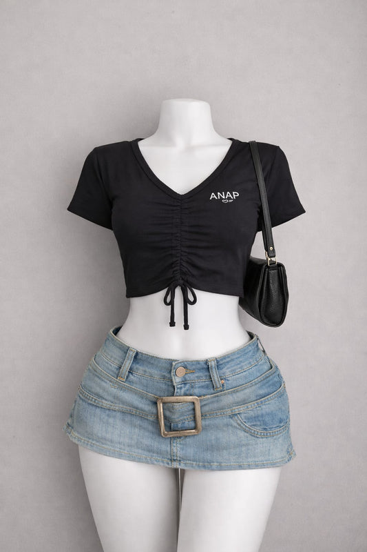 Black ruched V neck crop top on mannequin