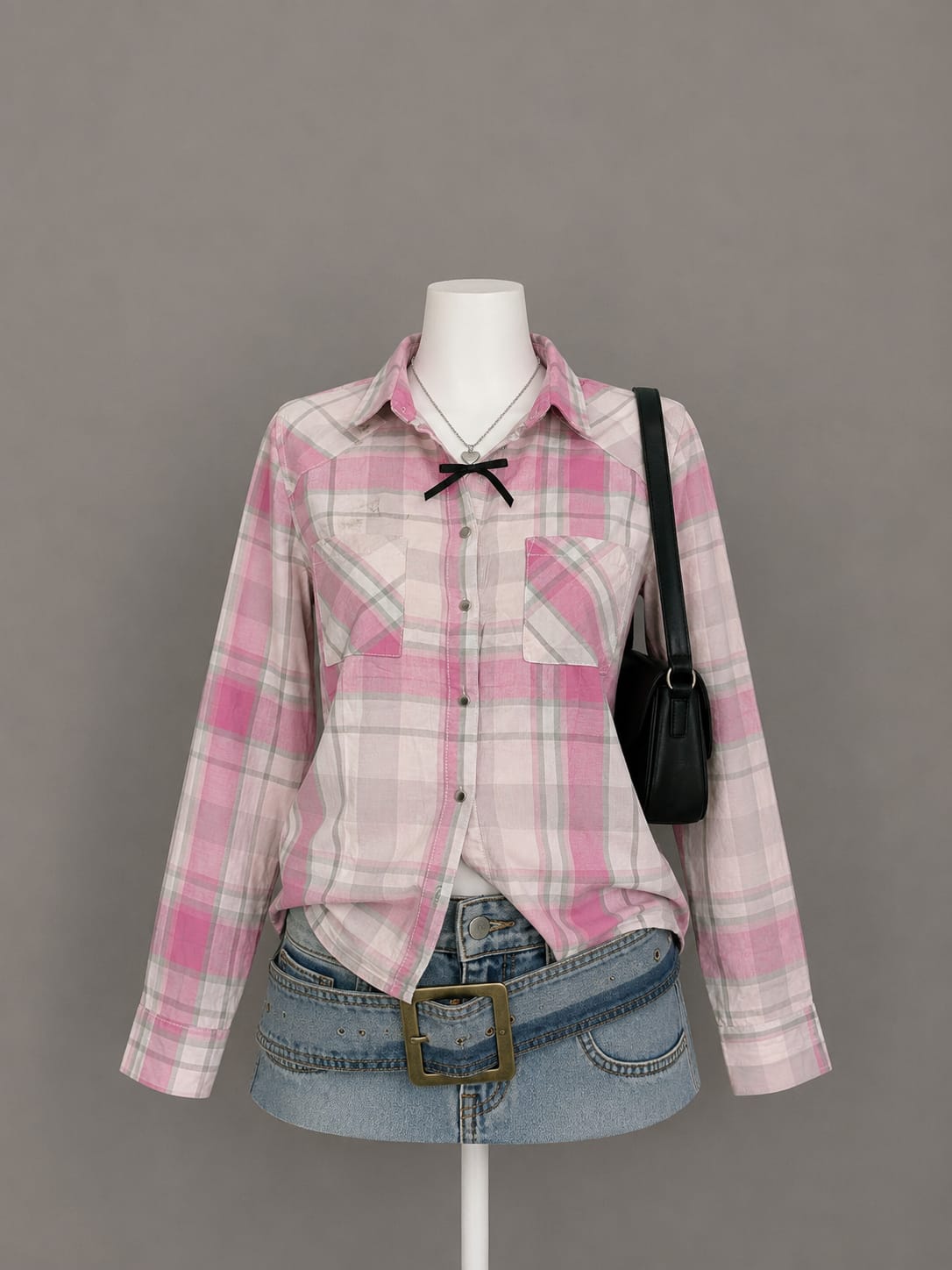 Pink plaid long-sleeve shirt