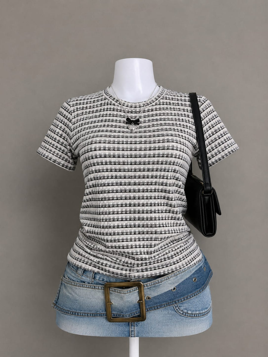 Black and White Top